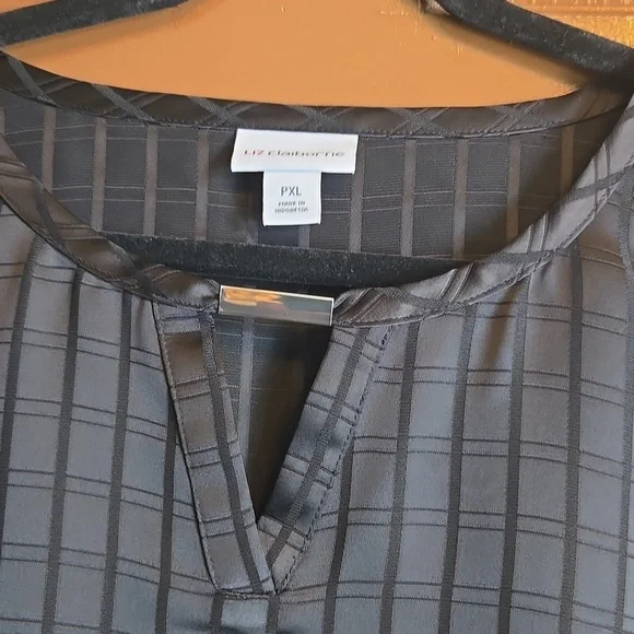Liz Claiborne-Blk pullover silky long sleeved blouse Sz PXL NWT. - Picture 5 of 11